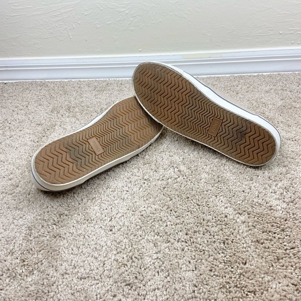 COPY - Toms Men’s Canvas Carlos Sneakers - Picture 6 of 6